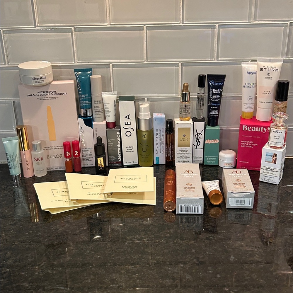 NEW 39 Deluxe Mini High-end Beauty Set FREE SHIPPING